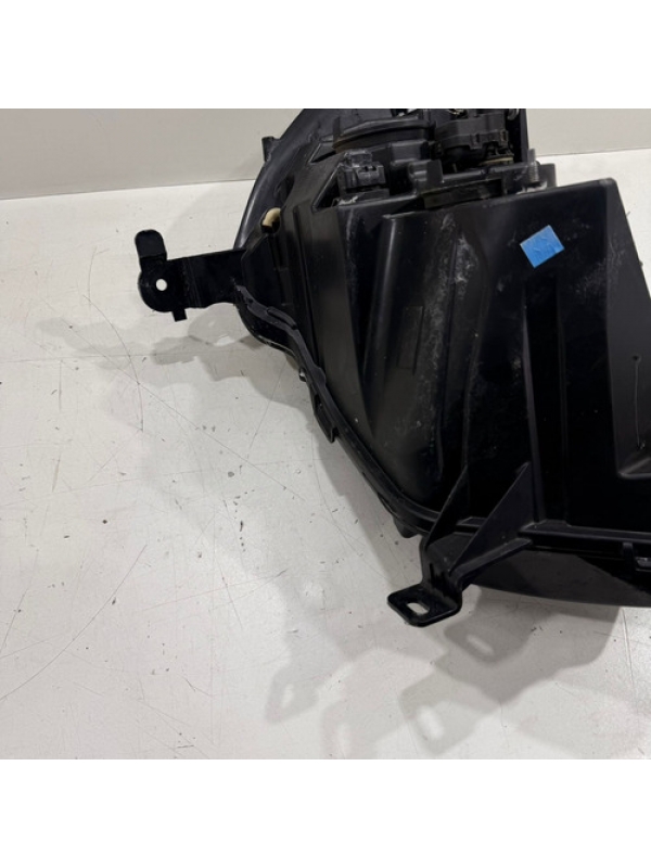 Farol Esquerdo Renault Master 2.3 2023 À 2025 260607867r.