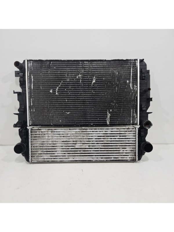 Kit Radiador Mb Sprinter 311 313 415 515 2013 À 2019 Detalhe