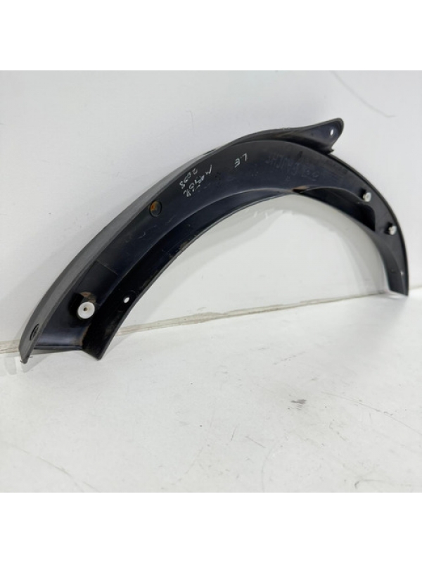 Friso Arco Roda Dianteira Esquerda Renault Master 2.5 2009.