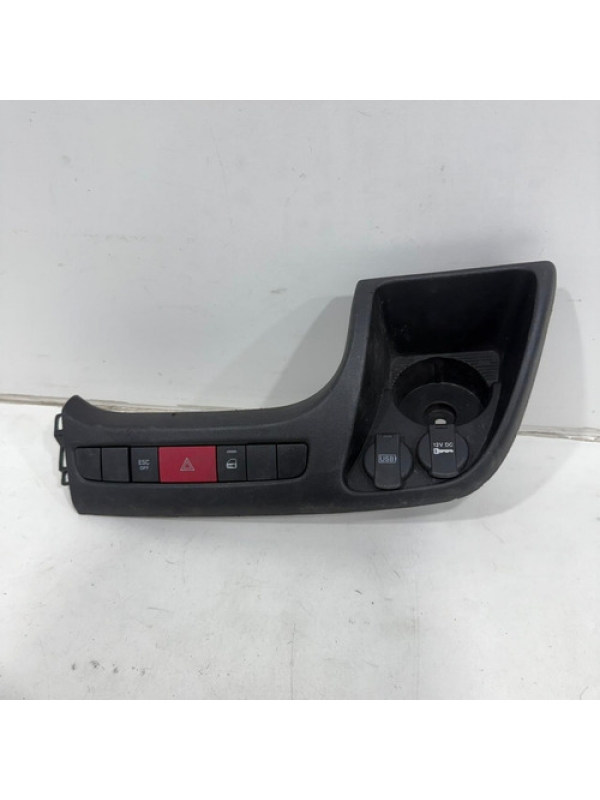 Moldura Botão Pisca Alerta Fiat Ducato 2.3 2018 2019 À 2022.