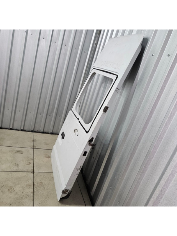 Porta Traseira Direita Ford Transit 2008 À 2013 2014 Detalhe