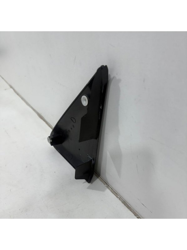 Acabamento Retrovisor Lado Direito Mb Sprinter 416 2020 À 25