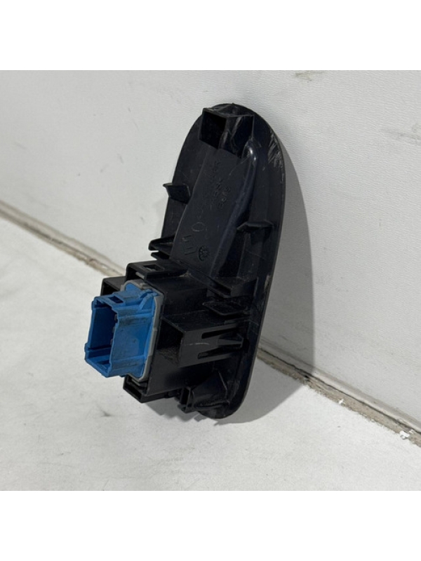 Botão Vidro Elétrico Lado Direito Renault Master 2.3 13 À 22
