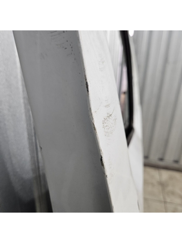 Porta Dianteira Direita Renault Master 2013 À 2025 C Detalhe