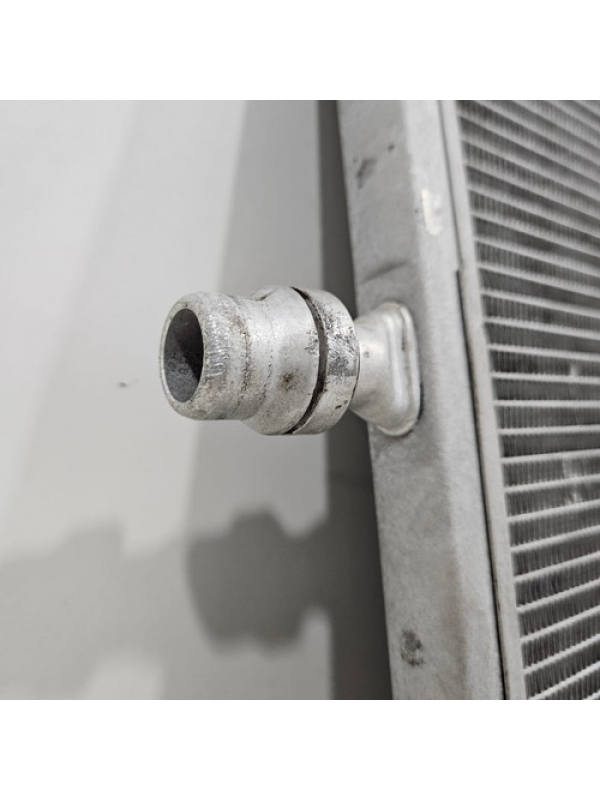Radiador Auxiliar Mb Sprinter 315 417 517 2023, 2024 E 2025.
