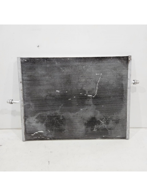 Radiador Auxiliar Mb Sprinter 315 417 517 2023, 2024 E 2025.