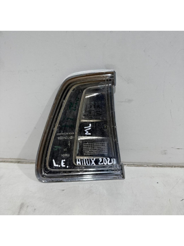 Aplique Cromado Esquerdo Toyota Hilux Srx 2016 2017 18 À 23.