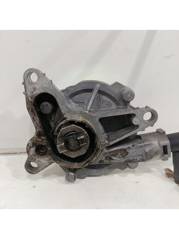 Bomba De Vácuo Motor Renault Master 2.3 2013 2014 2015 À 022