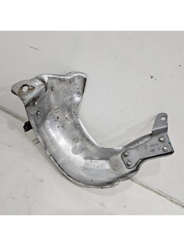 Protetor Capa Do Tubo Egr Renault Master 2.3 16v 2013 À 2022