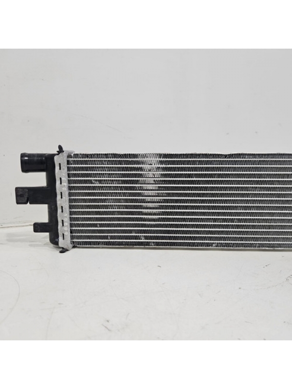 Radiador Auxiliar De Água Da Renault Master 2.3 2013 À 2022.