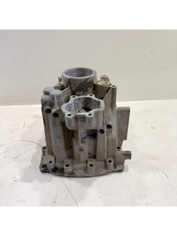 Carcaça Traseira Caixa Câmbio Iveco Daily 35s14 2013 À 2019.