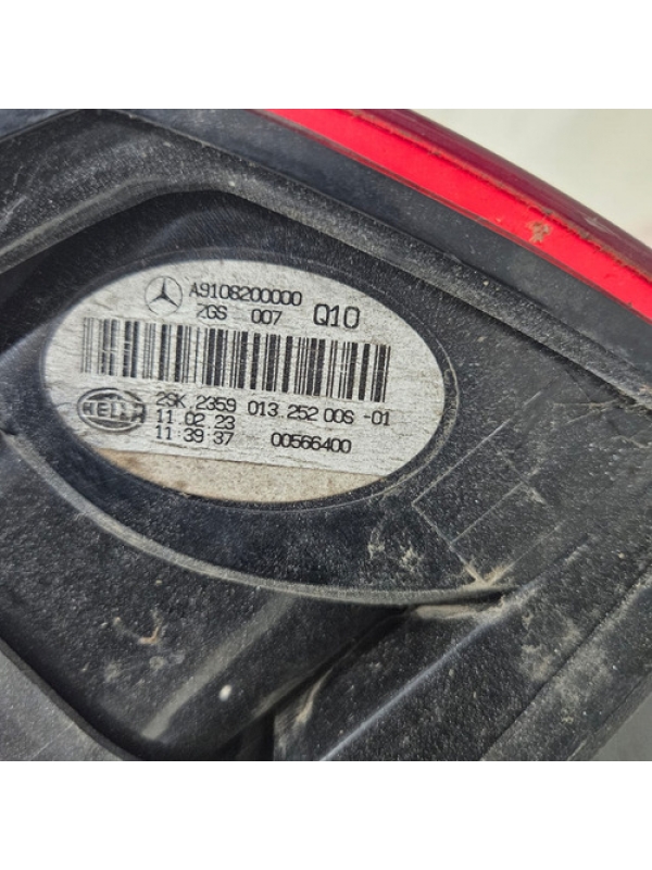 Lanterna Traseira Esquerda Mb Sprinter 416 417 2020 À 2023.