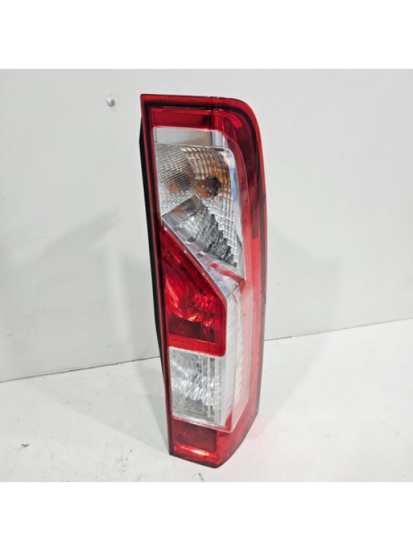 Lanterna Traseira Direita Renault Master 2.3 2013 Até 2022.