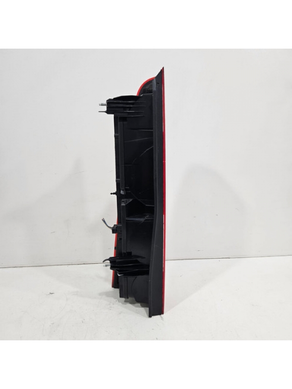 Lanterna Traseira Direita Renault Master 2.3 2013 Até 2022.