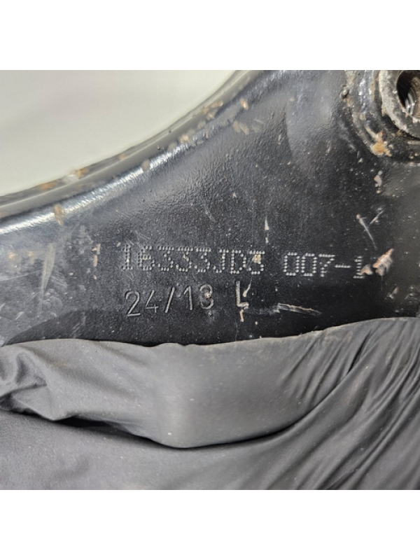 Bandeja Direita Suspensão Mb Sprinter 415 E 416 2013 À 2022.