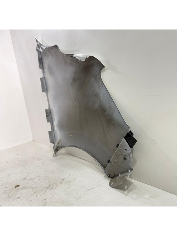 Paralama Esquerdo Renault Master 2.3 2023 2024 25 260928054r