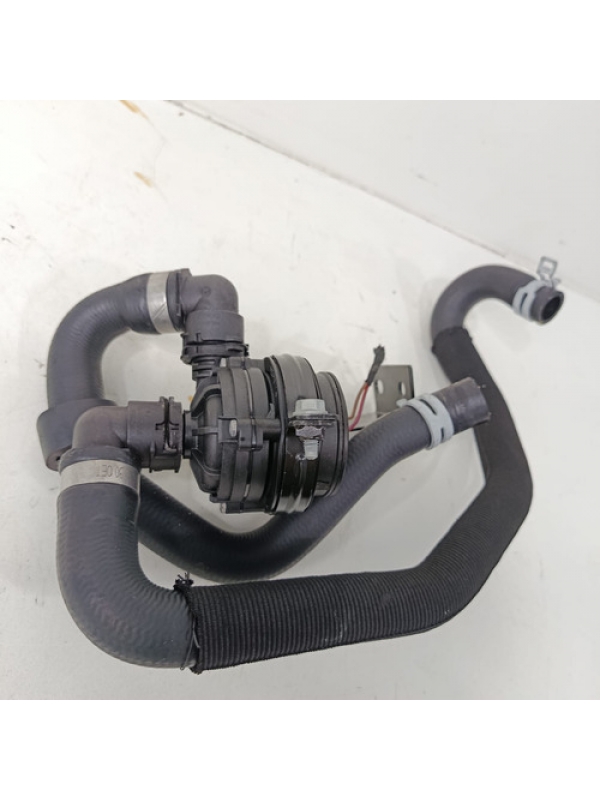 Bomba D'água Auxiliar Mb Sprinter 315 417 517 2023 2024 2025