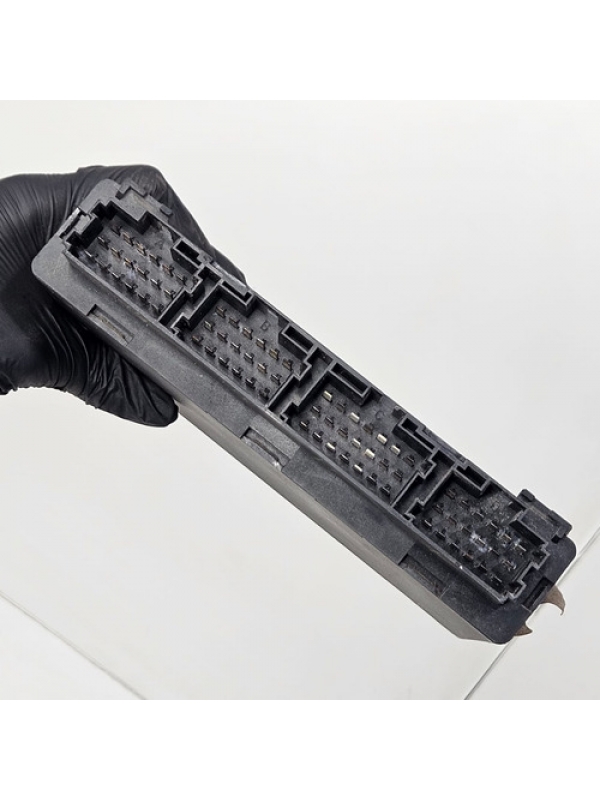 Módulo Eletrônico De Cabine Mb Accelo Atego Axor 2008 À 2012