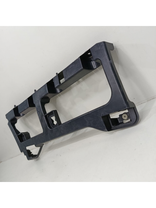 Guia Do Parachoque Traseiro Esquerdo Peugeot Expert 018 À 24