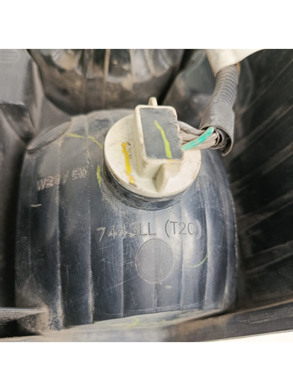 Lanterna Esquerda Traseira Fiat Ducato 2018 2019 020 021 022