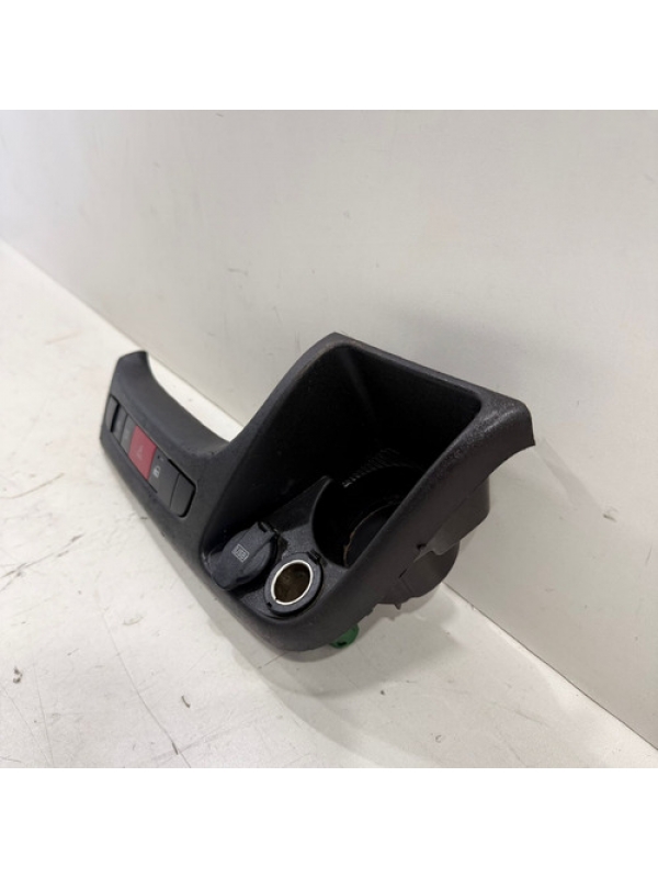 Moldura Botão Pisca Alerta Fiat Ducato 2.3 2018 2019 À 2022