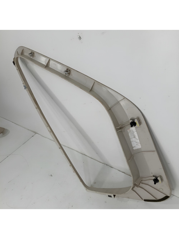 Moldura Da Ventarola Direita Fiat Ducato 2021 2022 2023 2024