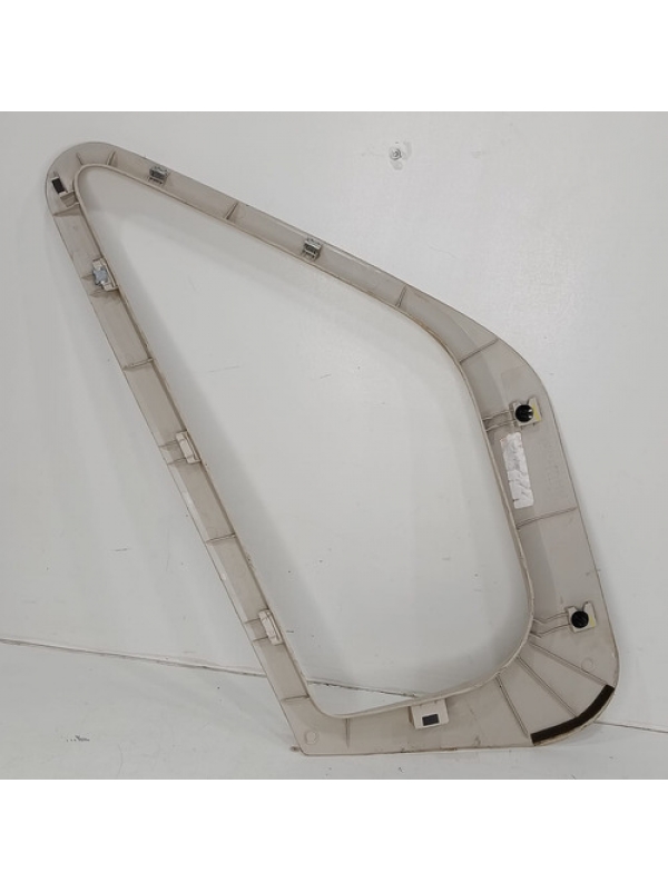 Moldura Da Ventarola Direita Fiat Ducato 2021 2022 2023 2024