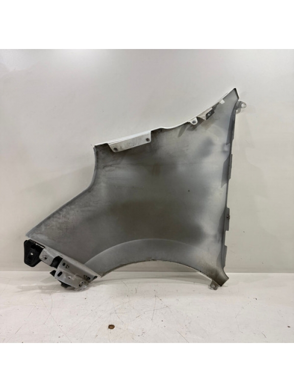 Paralama Lado Direito Renault Master 2.3 2013 2014 Até 2022.