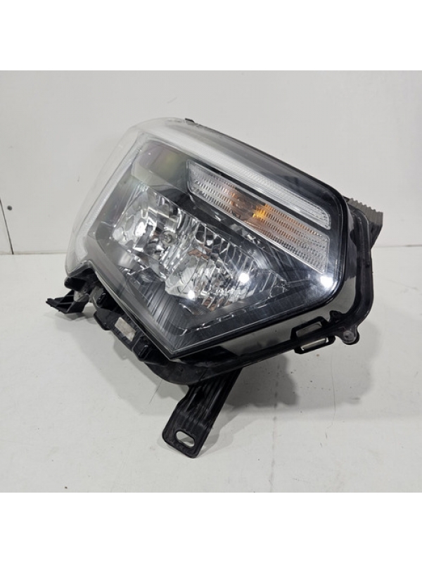 Farol Lado Direito Renault Master 2.3 2023 2024 2025 Detalhe