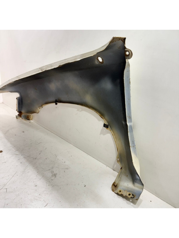 Paralama Lado Direito Toyota Hilux 2.8 1997 1998 1999 À 2002