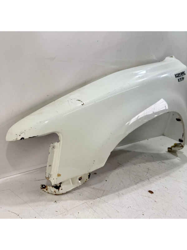 Paralama Lado Esquerdo Toyota Hilux 2.8 1998 1999 2000 2001.