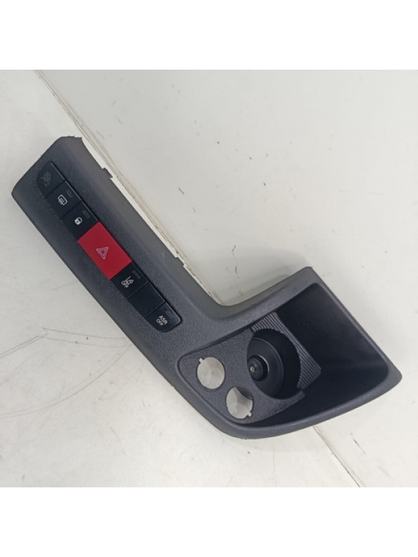 Moldura Pisca Alerta Fiat Ducato 2.3 19 2019 2020 2021 2022.