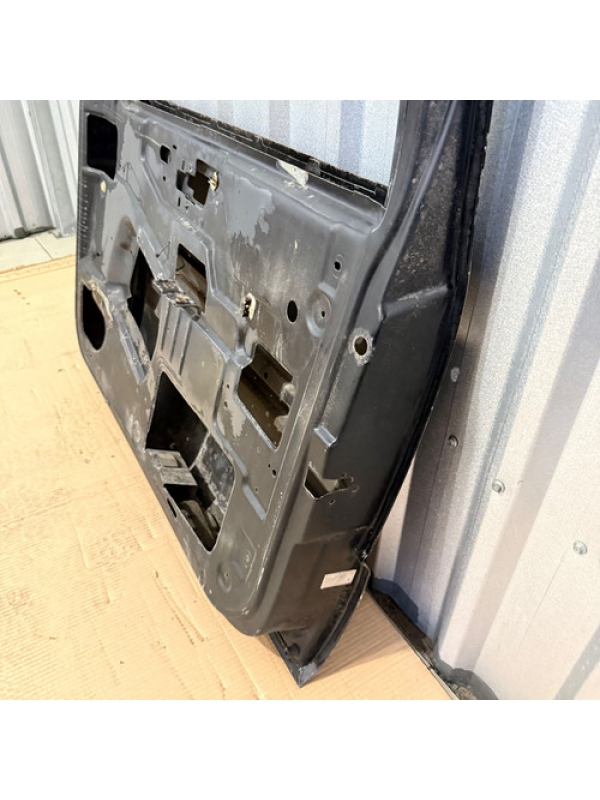 Porta Dianteira Direita Gm Chevrolet Blazer 1996 1997 À 2011