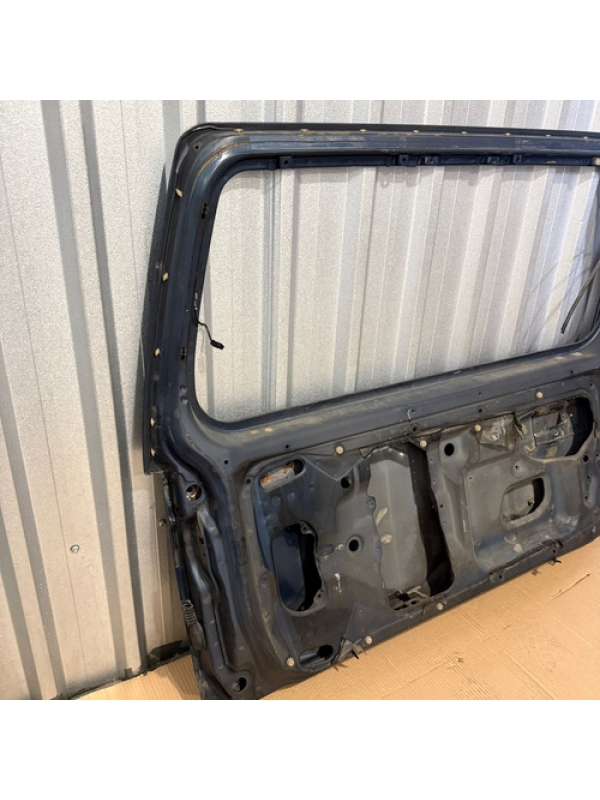 Porta Traseira Mitsubishi Pajero Gls 1995 1996 1997 À 2001.
