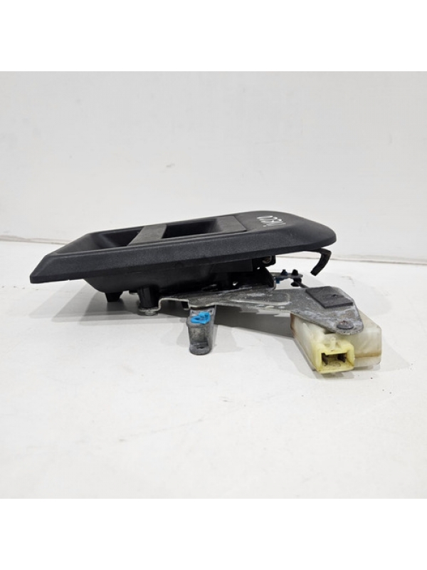 Maçaneta Porta Dianteira Esquerda Iveco Daily 2008 Até 2019.