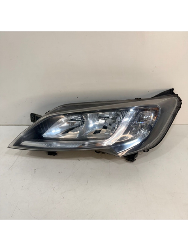 Farol Dianteiro Esquerdo Peugeot Boxer Jumper 2.0 2018 À 024