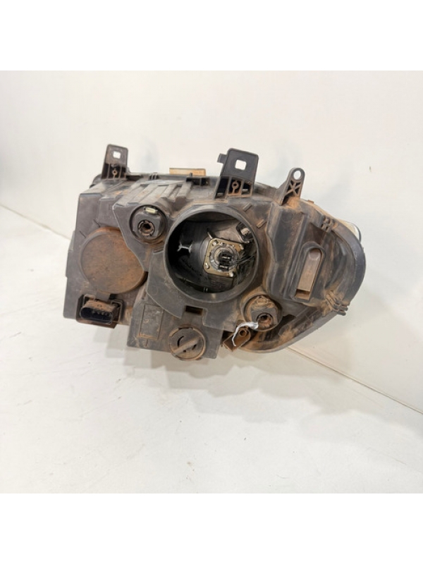 Farol Dianteiro Direito Mb Sprinter 2.0 416 417 2020 À 2025.