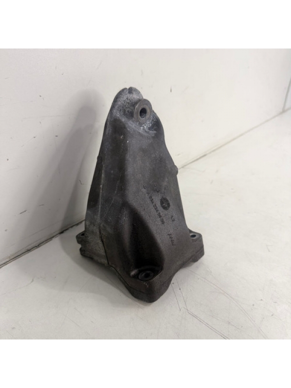 Suporte Coxim Motor Direito Mb Sprinter 417 517 2023 À 2026.