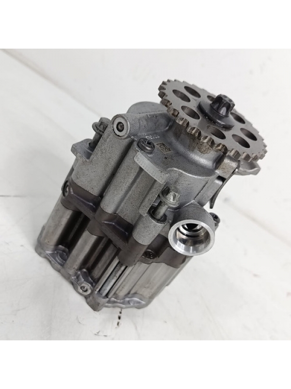 Bomba De Óleo Mb Sprinter 2.0 315 417 517 2023 2024 2025 026