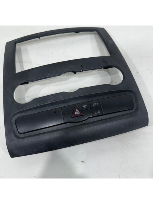 Moldura Pisca Alerta Mb Sprinter 2.2 415 515 2013 14 À 2019