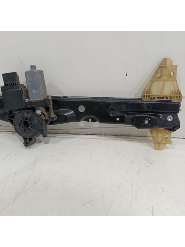 Maquina Vidro Dianteira Esquerda Peugeot Expert Jumpy 2023 .