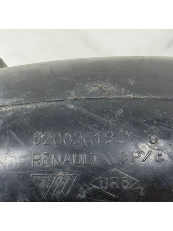 Caixa C/ Mangueira Filtro Ar Renault Master 2.5 2006 À 2012.