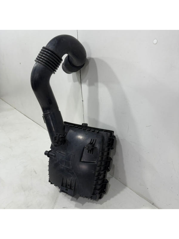 Caixa C/ Mangueira Filtro Ar Renault Master 2.5 2006 À 2012.