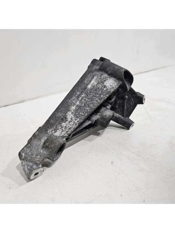 Suporte Esquerdo Do Motor Mb Sprinter 417 517 2.0 2023 2024