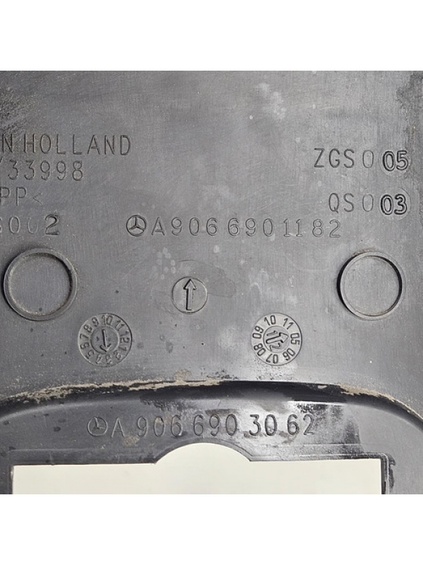 Friso Lateral Coluna Mb Sprinter 311 313 415 515 2013 À 2022