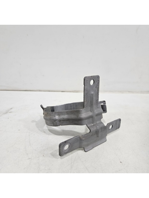 Abraçadeira Da Bomba Água Mercedes Sprinter 311 313 415 515.