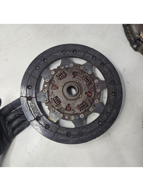 Volante Do Motor Platô E Disco Peugeot Expert 2018 Até 2024.