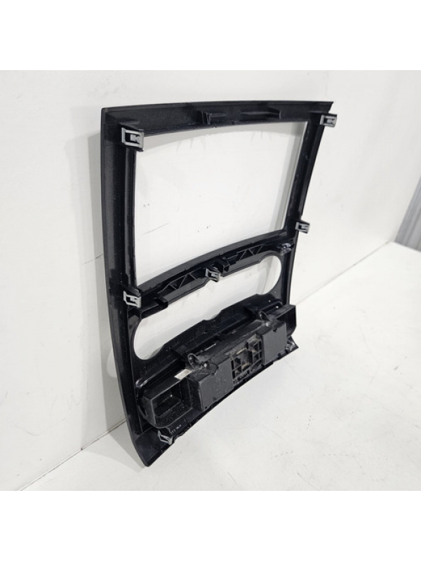 Moldura Painel Pisca Alerta Mb Sprinter 415 515 2013 À 2022.