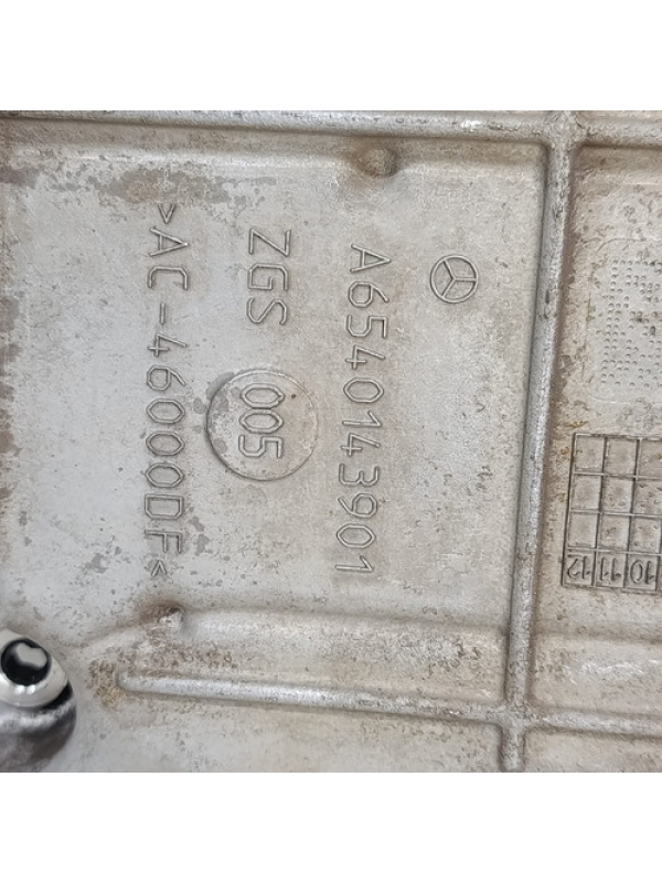 Sobre Carter Do Óleo Mb Sprinter Om654 417 517 2023 À 2026 .