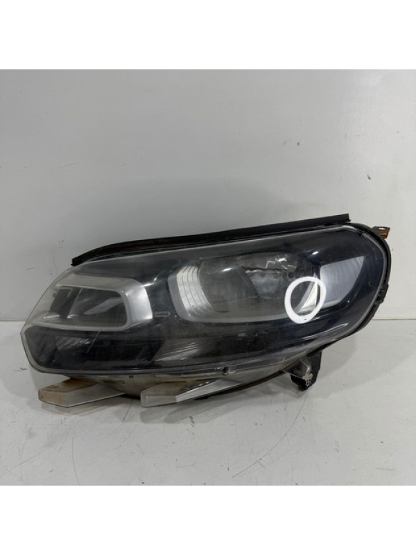 Farol Lado Esquerdo Fiat Scudo Jumpy 2018 2019 2020 À 2025.